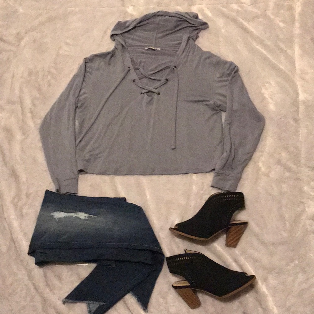 Express oneEleven slate blue cropped sweater